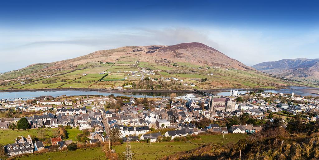 Iveragh Heights Bed & Breakfast Cahersiveen Exterior foto