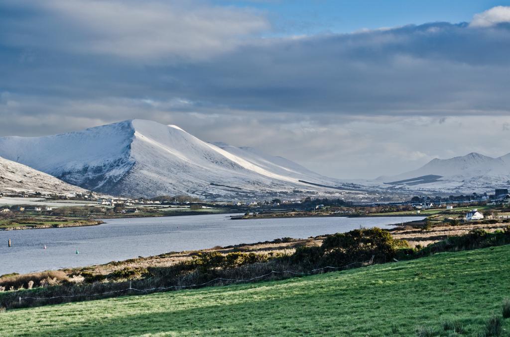 Iveragh Heights Bed & Breakfast Cahersiveen Exterior foto